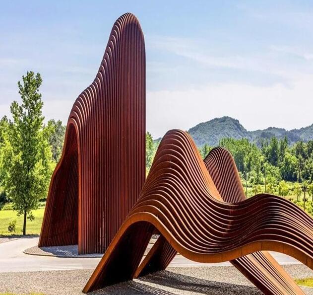 莲池锈钢板造型